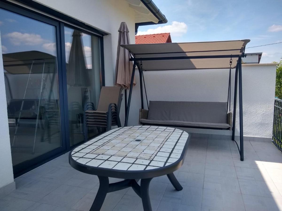 Tandem Apartman Kapolnasnyek Exterior foto